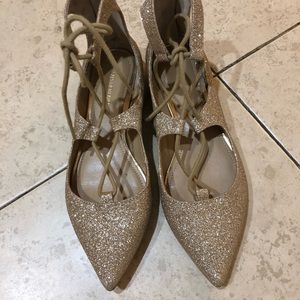 New Saks Fifth Avenue Gold flats sz6
